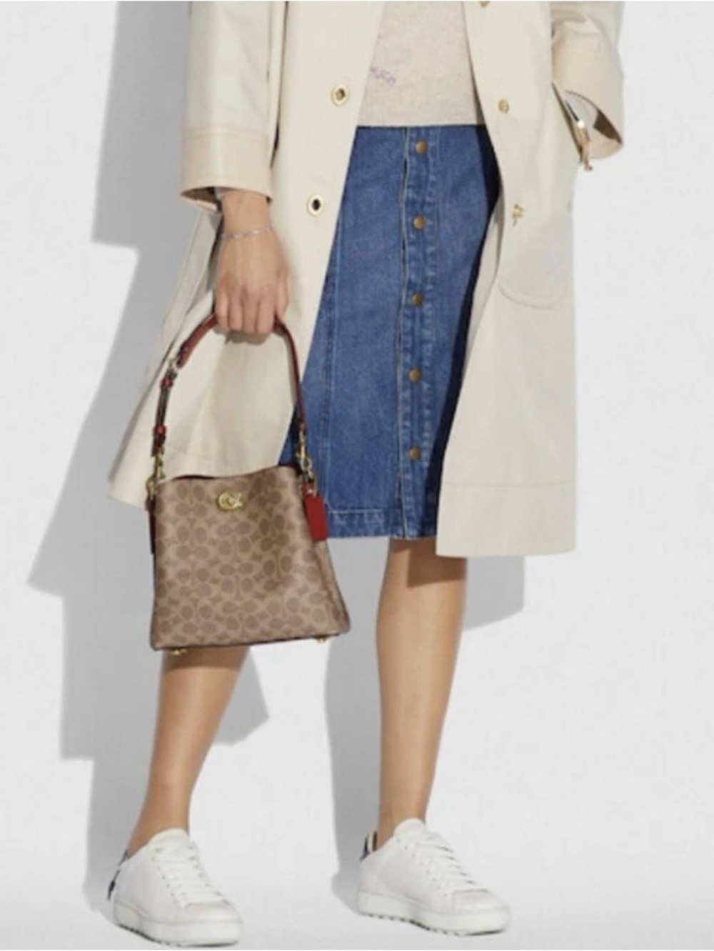 Coach Signature Leather Willow Small C3890 Bucket Bag - Picture 2 of 14